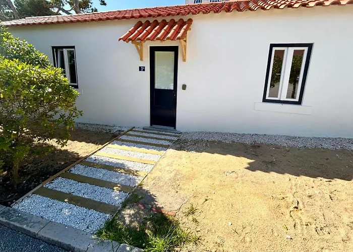 Pine & Apple House Feriehus Colares