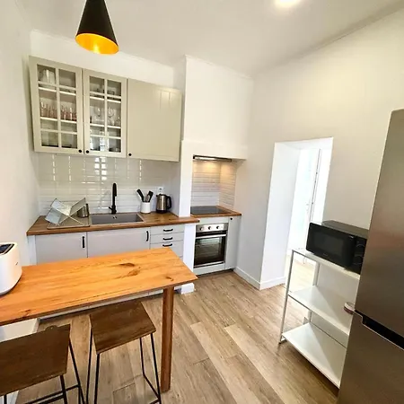 Дом отдыха Pine & Apple House *